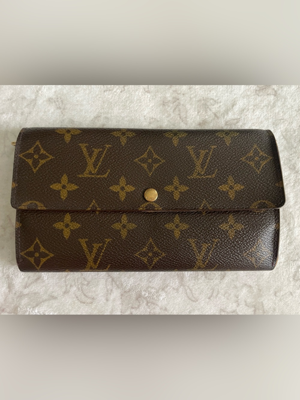 Louis Vuitton Monogram Sarah Long Wallet - with COA!